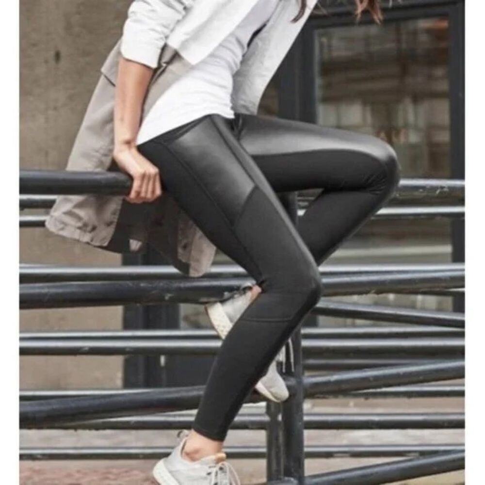 ATHLETA Gleam Chaturanga To Town Vegan Leather Leggings I271